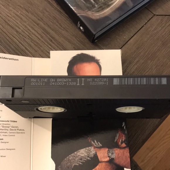 Robin Williams Live on Broadway RARE For your consideration VHS fans must see - Picture 7 of 8